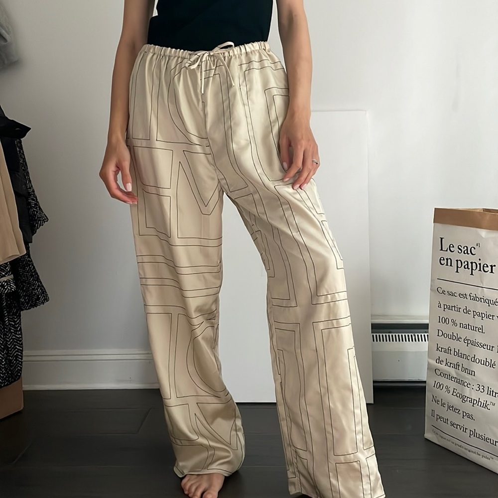 Toteme Cream Geometric Satin Lounge Pants